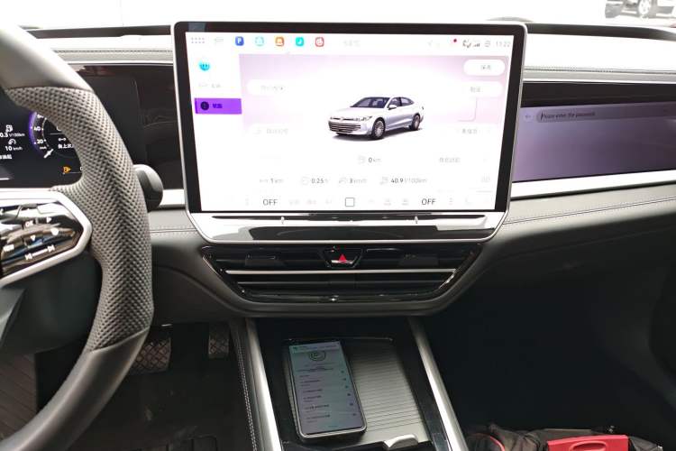 Used Volkswagen Passat 2025 Pro 380TSI Dragon Supreme Edition
