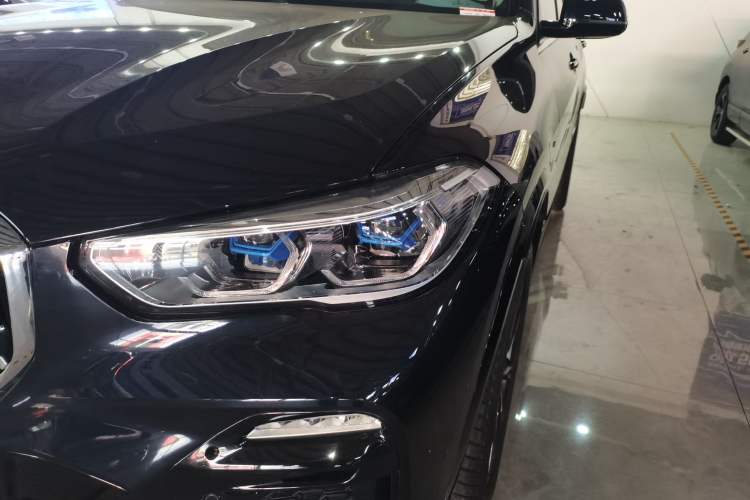 Used BMW X5 2019 xDrive40i M Sport Package
