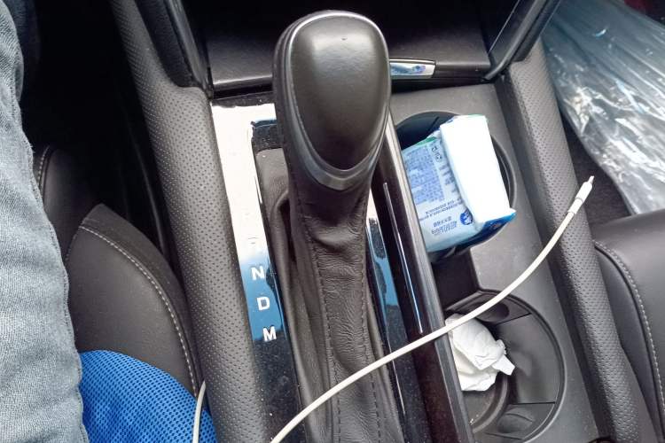 Used Cadillac XTS 2018 28T Tech Edition Gear Lever