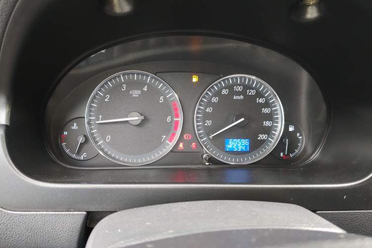 Used BAIC Changhe M50S 2018 1.5L Economy Class DAM15DL Instrument Cluster