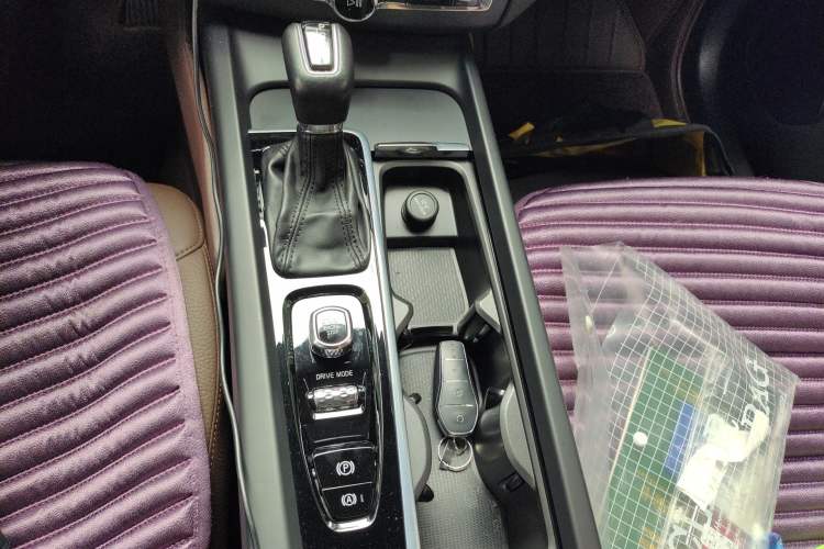 Used Volvo XC60 2021 T5 4x4 Smart Luxury Edition