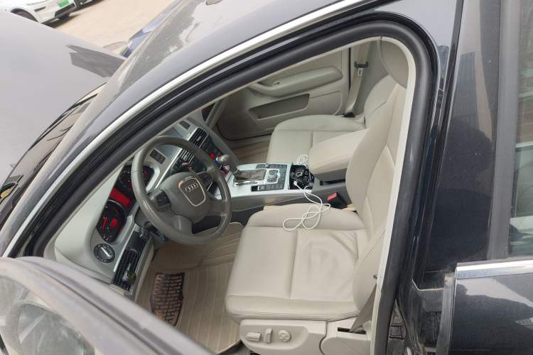 Used Audi A6L 2009 2.0 TFSI automatic standard version