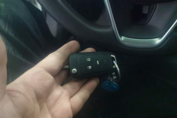 Used Buick Regal 2015 2.0L Leading Fashion Edition