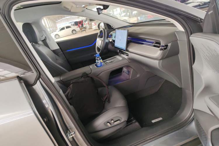 Used XPeng G6 2025 625 Long-Range Max Flagship Edition
