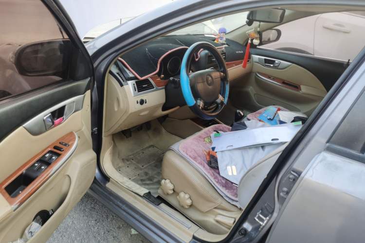 Used Buick Excelle 2011 1.6 LE-MT
