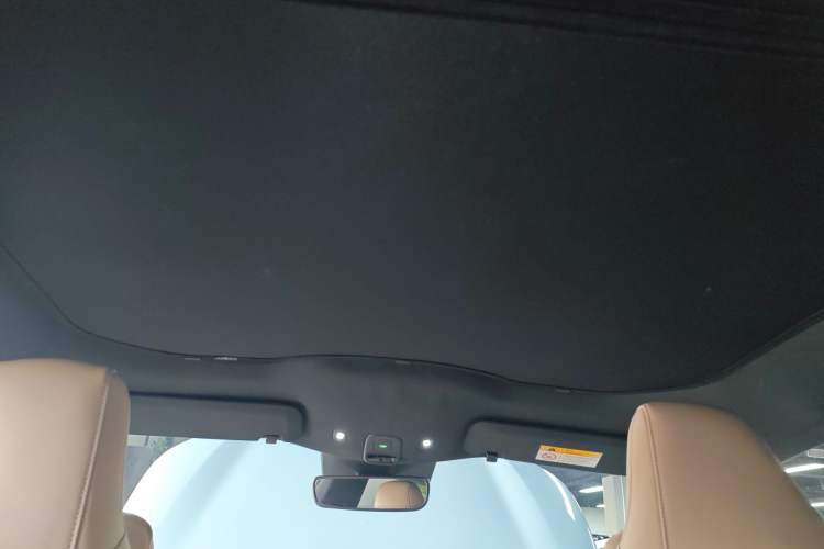 Used Nio ET5T 2023 75 kWh Touring Headliner