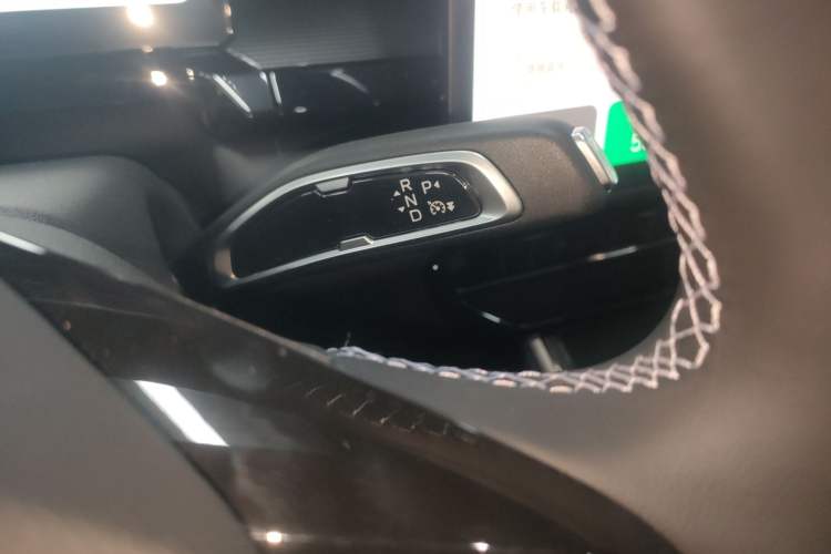 Used Livan 7 2023 605 km ZHU FENG
