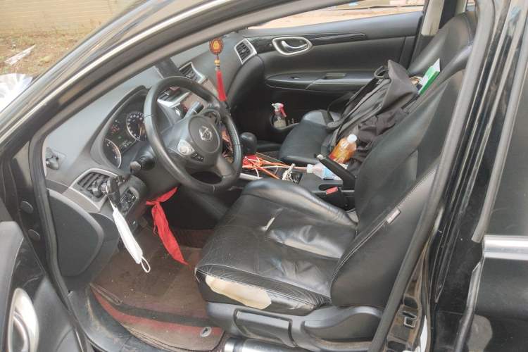 Used Nissan Sylphy 2018 1.6XV CVT Deluxe Edition Left Front Seat