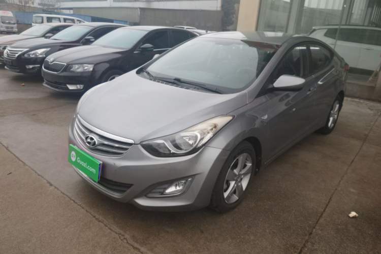 Used Hyundai Elantra (5th Generation / Langdong) 2012 1.6L Manual Fashion Edition