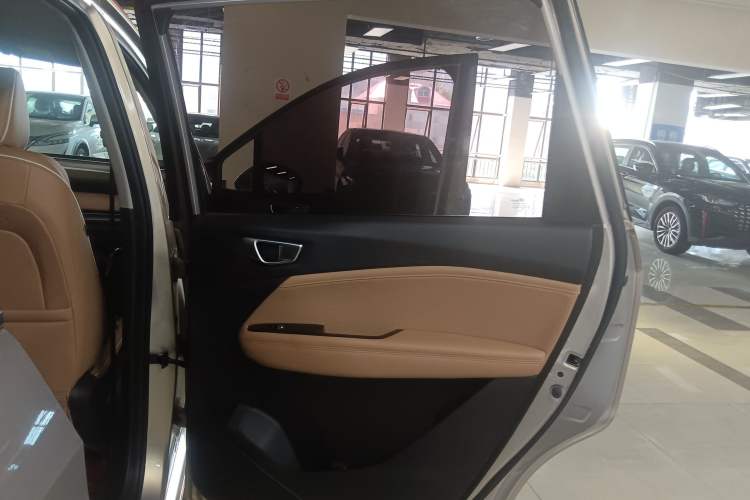 Used Wuling Jiachen 2022 1.5T CVT Deluxe Flagship Edition