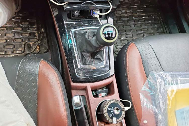 Used BYD Surui 2015 1.5L Manual Luxury Model
