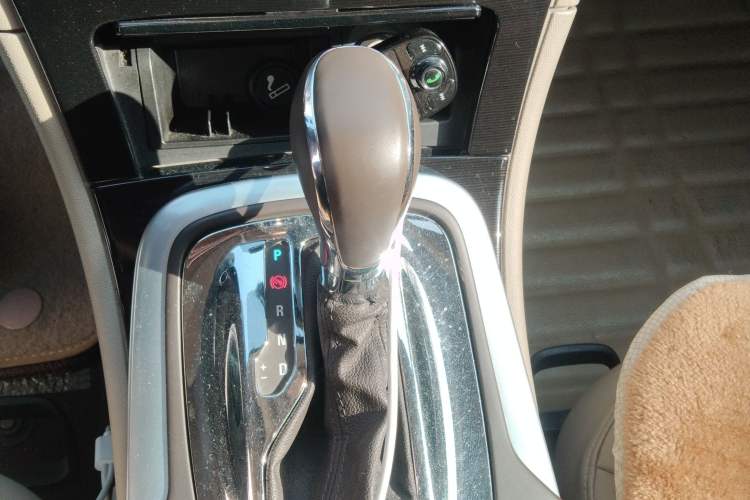 Used Buick Regal 2014 2.0L Leading Fashion Edition
