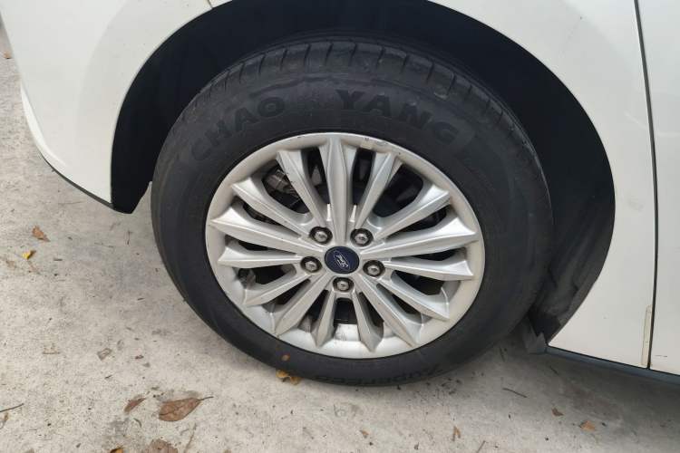 Used Ford Focus 2019 Hatchback EcoBoost 180 Automatic Trendy Model