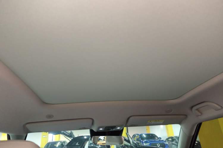 Used BYD Yuan UP 2025 Intelligent Driving Version 401 km Beyond-Range Edition