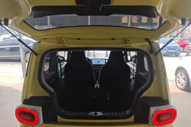 Used Wuling Hongguang MINIEV 2024 3rd Generation 215km Advanced Version