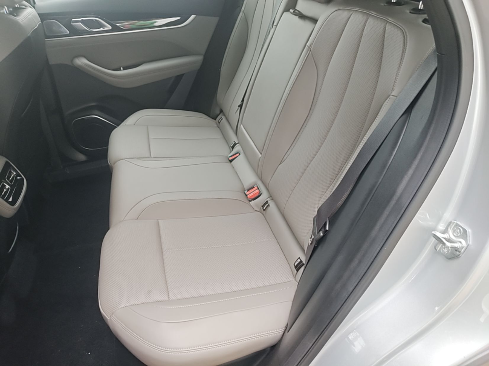 Geely Auto FX11 2025 4th Generation 1.5TD DCT - Shanhe — снимка 20