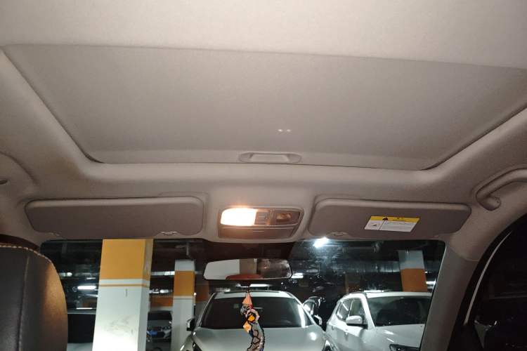 Used CHANGAN OSHAN CX70 2017 Facelifted CX70T 1.5T Automatic Zunqing Edition