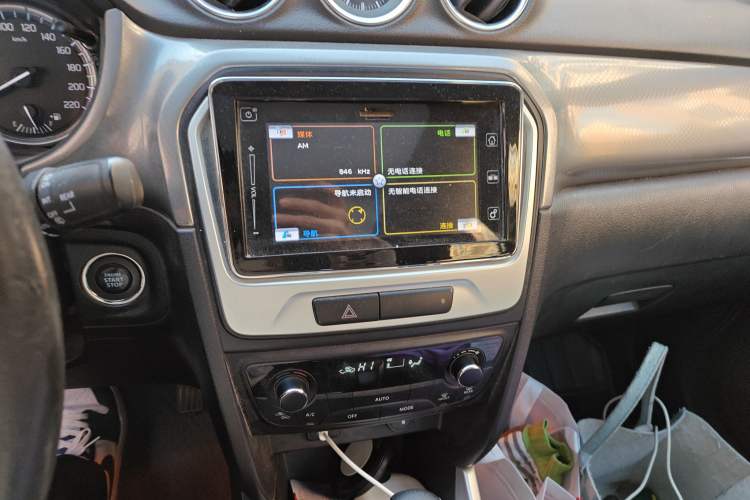 Used Suzuki Vitara 2016 1.4T Automatic Two-Wheel Drive Luxury Version
