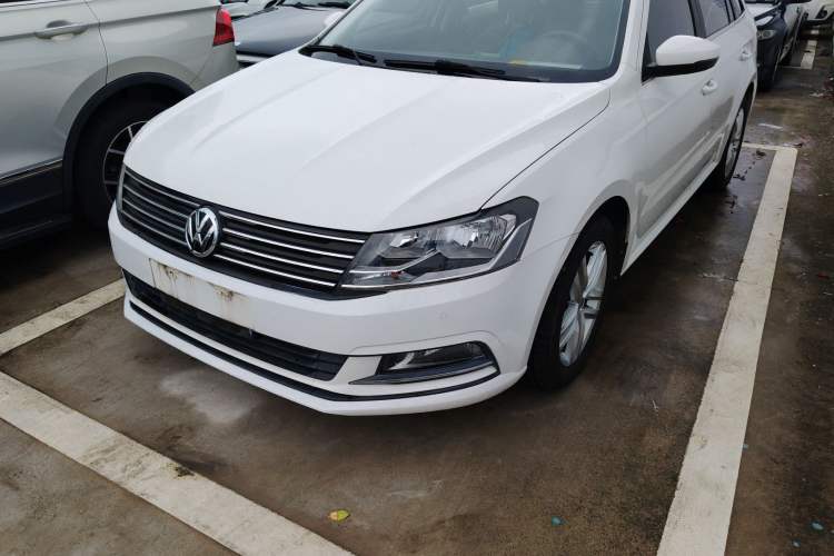 Used Volkswagen Gran Lavida 2015 1.6L Automatic Comfort Edition