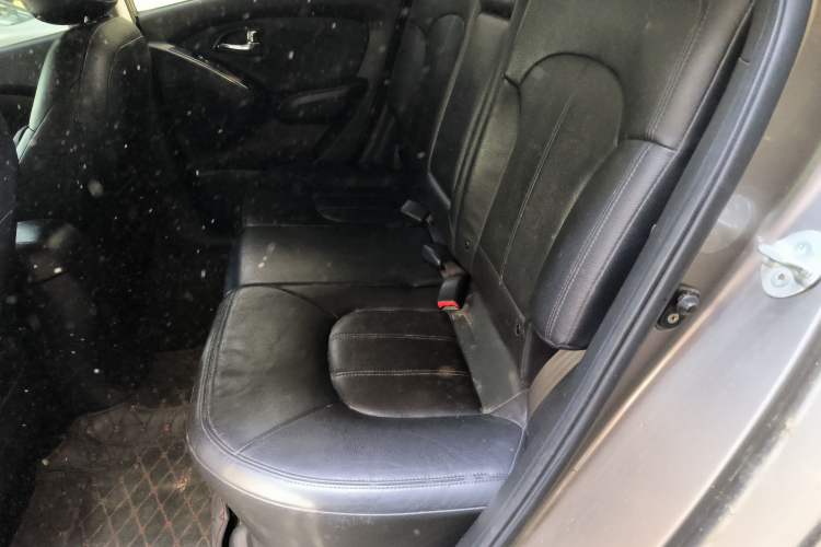 Used Hyundai ix35 2010 2.0L Automatic Two-Wheel Drive Elite Edition GLS