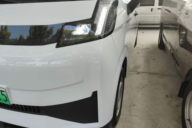 Used Farizon Xingxiang V 2025 Star Enjoy V7E Functional Edition Smart Edition Xuanwu 51.4 kWh
