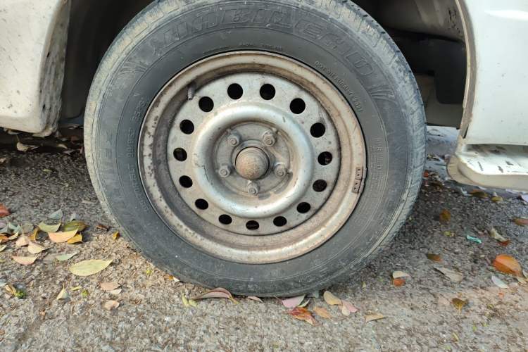 Used King Long Golden Way 2012 2.0L Dual-Purpose Short-Wheelbase 4G21B