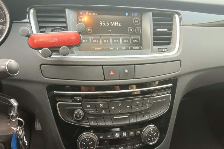 Used Peugeot 508 2012 2.0L Automatic Smart Enjoyment Version
