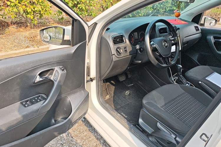 Used Volkswagen Polo 2018 1.5L Automatic Enjoyment Model Driver Seat