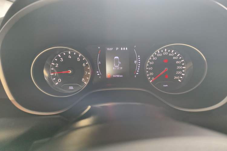 Used Jeep Compass 2019 220T Automatic Enjoyment Version
