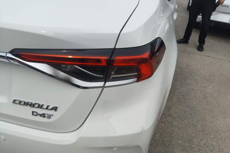 Used Toyota Corolla 2022 1.2T S-CVT Pioneer PLUS Edition Right Rear Taillight