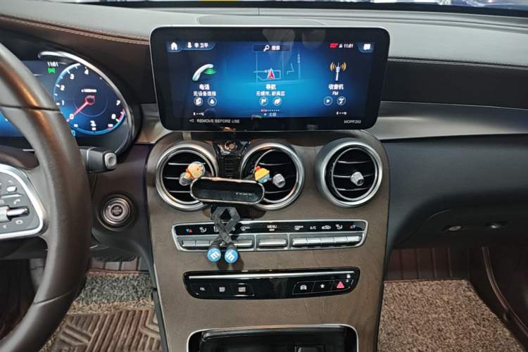 Used Mercedes-Benz GLC 2022 Second Facelift GLC 260 L 4MATIC Luxury Edition
