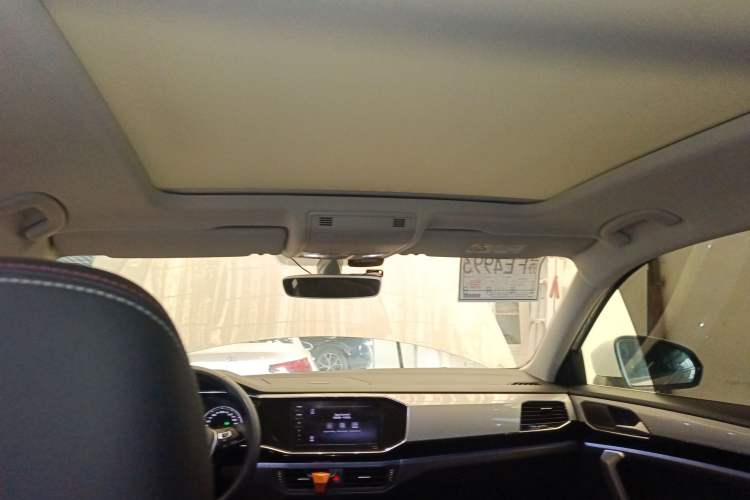 Used Volkswagen Tayron 2020 330TSI Two-Wheel Drive Luxury Smart Connectivity Version
