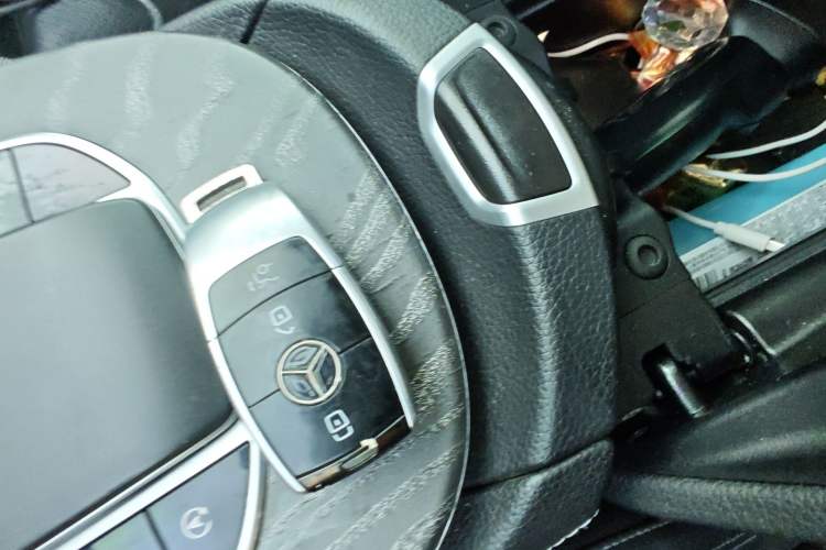 Used Mercedes-Benz E-Class 2021 E 260 L Vehicle Key