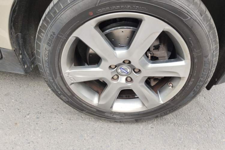 Used Volvo XC60 2013 T6 AWD Comfort Edition

