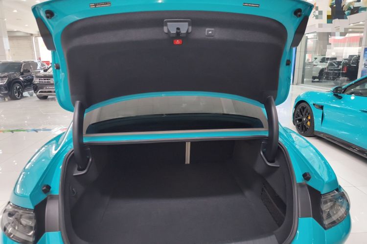 Used Xiaomi Auto SU7 2024 Four-Wheel Drive Ultra-Long Range Advanced Intelligent Driving Max Edition