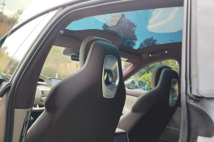 Used Xiaomi Auto YU7 2025 Ultra-Long Range High-Performance All-Wheel-Drive Max Edition