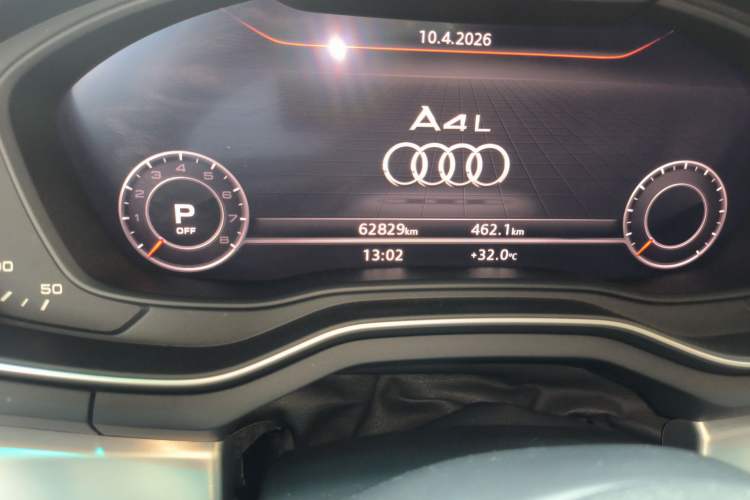 Used Audi A4L 2018 30th Anniversary Edition 40 TFSI Fashion Model Odometer Close Up