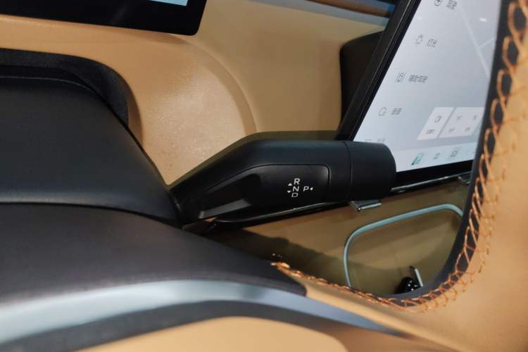 Used Geely Galaxy Galaxy Xingjian 7 EM-i 2025 120km Flagship Edition
