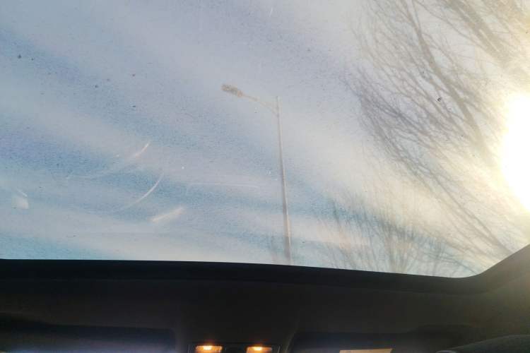 Used Land X7 2015 2.0T Panoramic Prestige Edition
