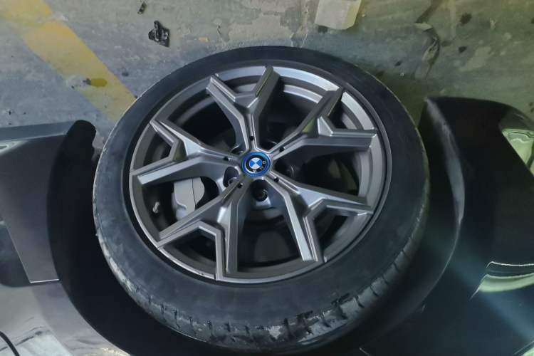 Used BMW i3 2022 eDrive 35 L