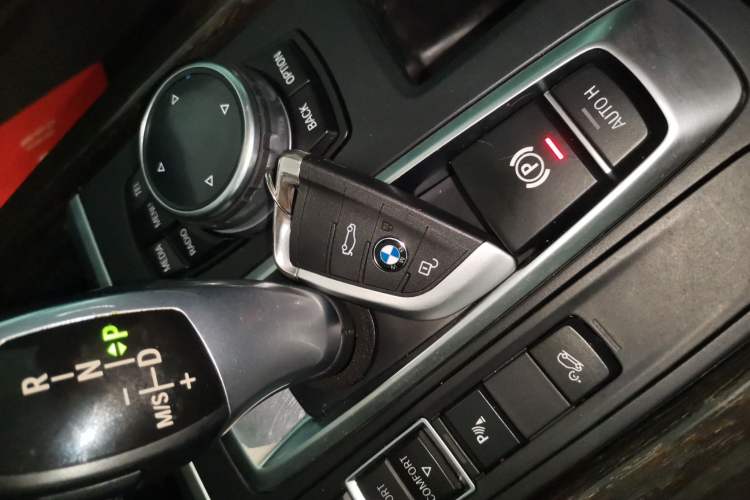 Used BMW X5 2014 xDrive35i Leading Model Vehicle Key
