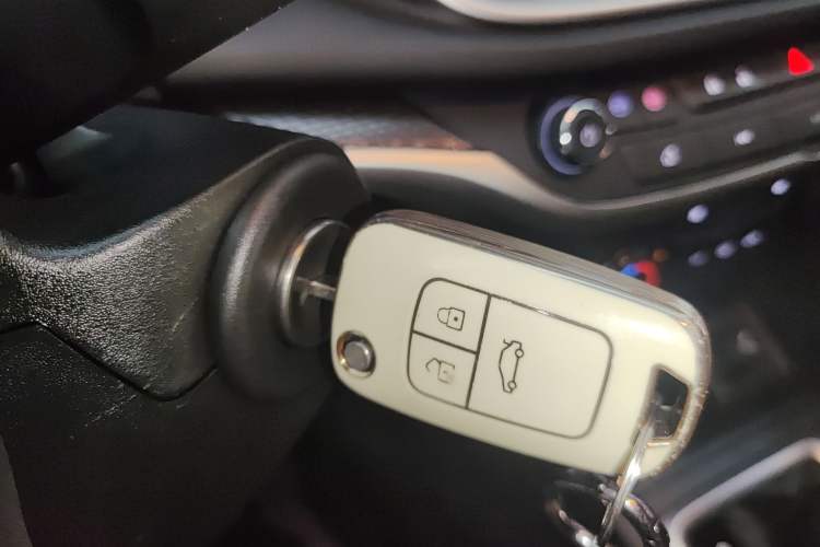 Used Buick GT 2021 Revised Version Flagship 1.5L Automatic Elite Edition Vehicle Key