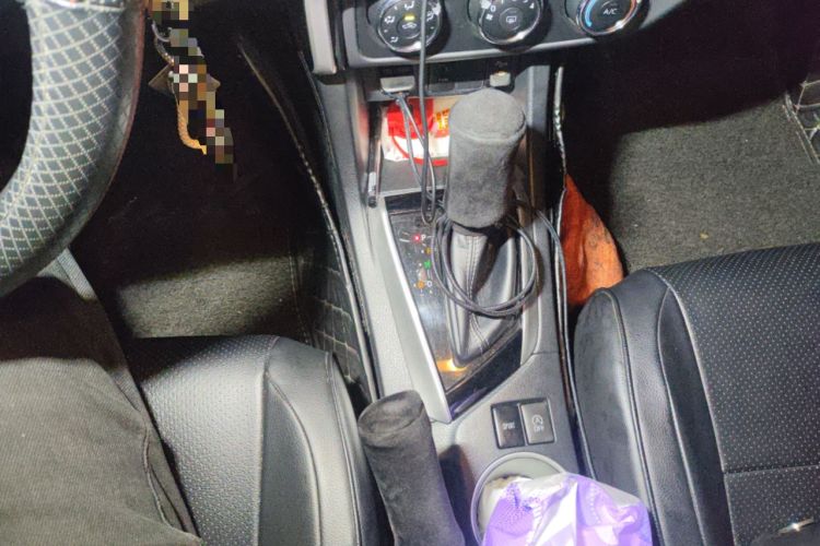 Used Toyota Levin 2017 Revised 185T CVT Elite Edition China V Standard Gear Lever