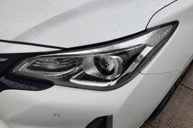 Used CHANGAN Ruicheng CC 2020 1.5T Automatic Cool & Sharp Model Left Front Headlight