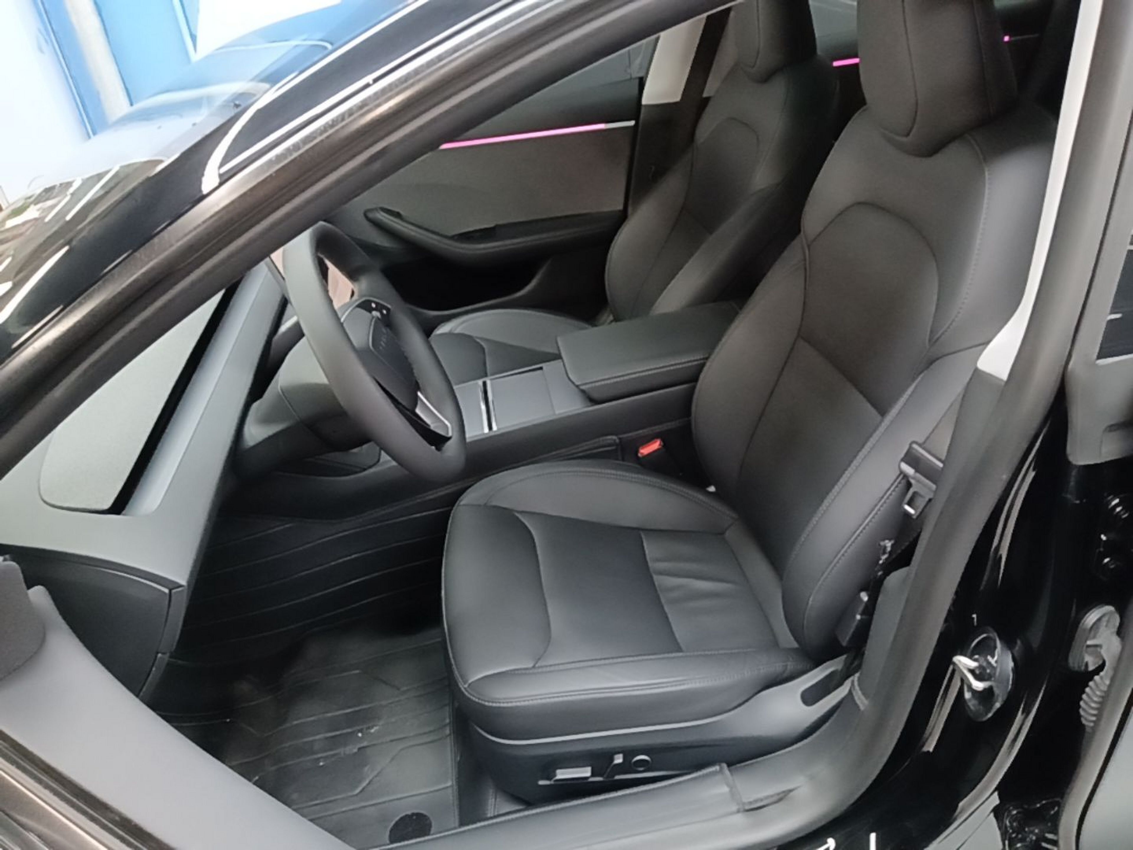 Avant de la voiture