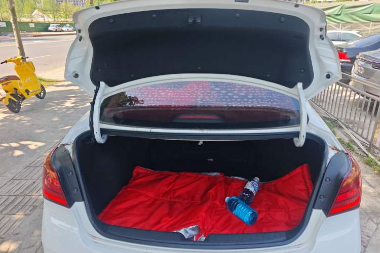 Used Hyundai Mistra 2017 1.8L Automatic Deluxe DLX Model China V Emission Standard
