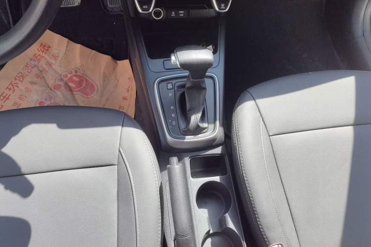 Used Kia K2 2019 Sedan 1.4L Automatic Transmission 15th Anniversary Special Edition GLS China VI Standard
