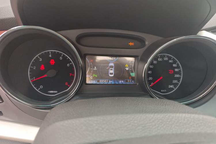 Used BYD G5 2014 1.5TI Manual Luxury Edition