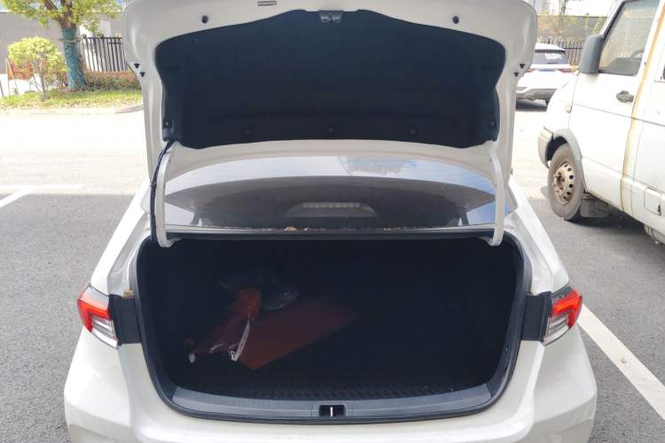 Used Toyota Corolla 2024 1.8L Smart Electric Hybrid Dual-Engine Elite Edition