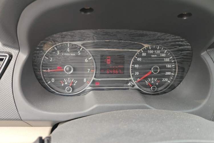 Used JAC Group J6 A30 2013 1.5L Manual Luxury Model China IV Standard
